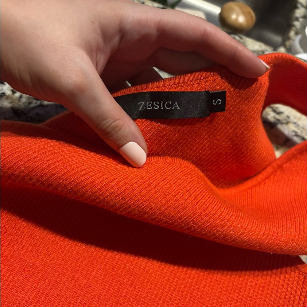 NWOT One-Shoulder Ribbed Red Top - Picture 3 of 3